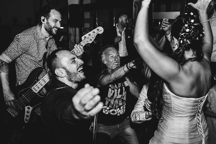 Serata di puro divertimento con Intrigo Cover Band 