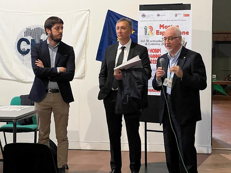 «Gli hobby non  hanno età»: inaugurata la 12 edizione della mostra-esposizione