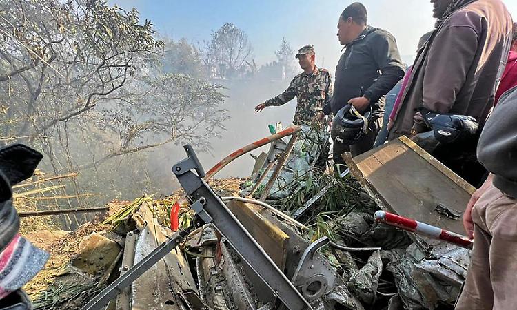 Nepal: aereo precipitato, i morti sono almeno 40