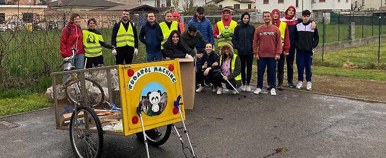 Rifiuti, contro gli incivili è alleanza tra i volontari