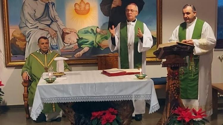 Albania, il vescovi in missione