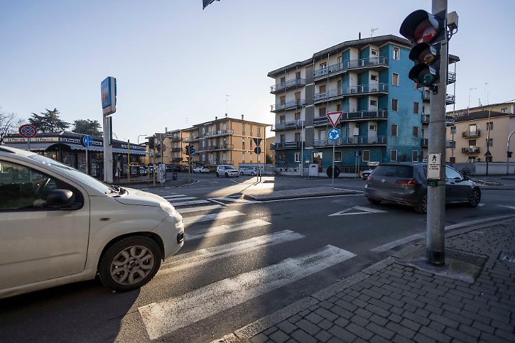 Petizione in via Giordano: &laquo;Caos agli attraversamenti&raquo;