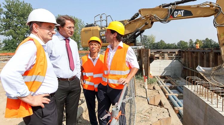 Pagliarini in pensione, 35 anni tra Comune e Aem