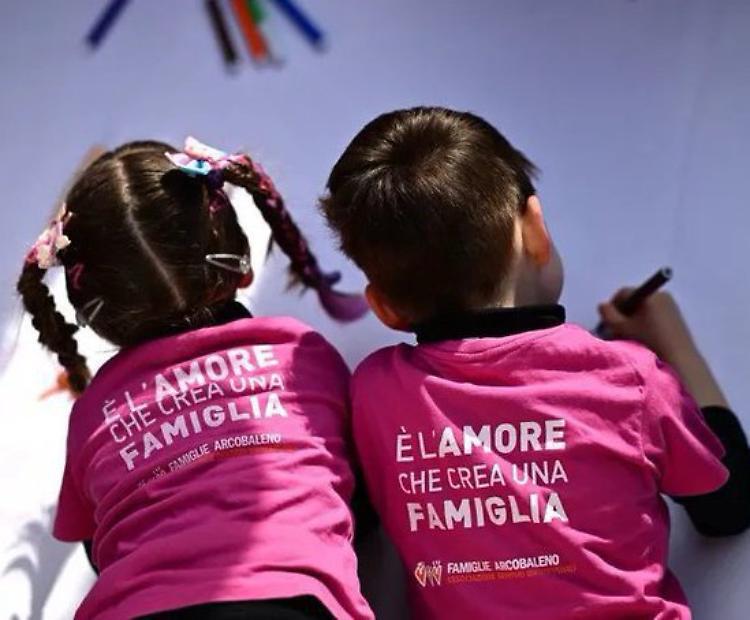 Famiglie arcobaleno: figli registrati all&rsquo;anagrafe