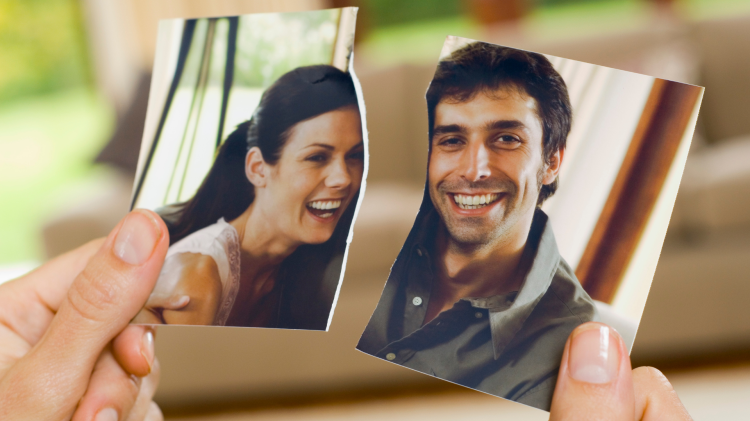 'No' doloroso al divorzio, logiche diverse