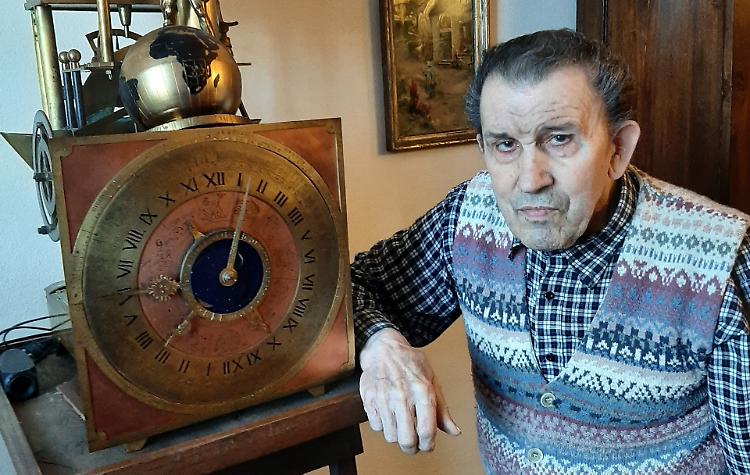 L’orologiaio e artista che imparò a fare tutto