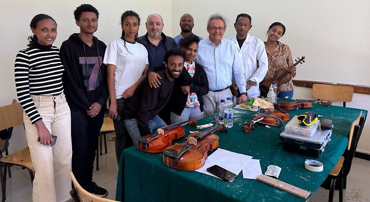 Da Cremona all'Etiopia nel segno di Stradivari