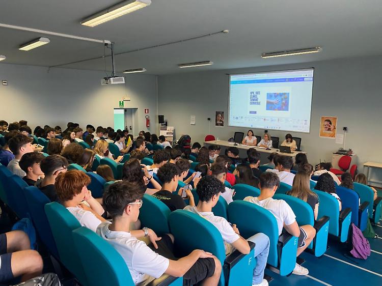 Il Torriani premiato dalla LILT: studenti protagonisti nella prevenzione