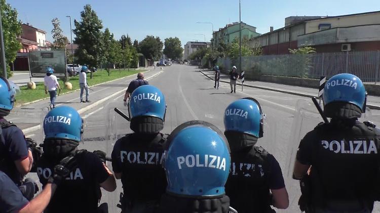 Daspo per quattro tifosi del Parma dopo gli scontri allo stadio