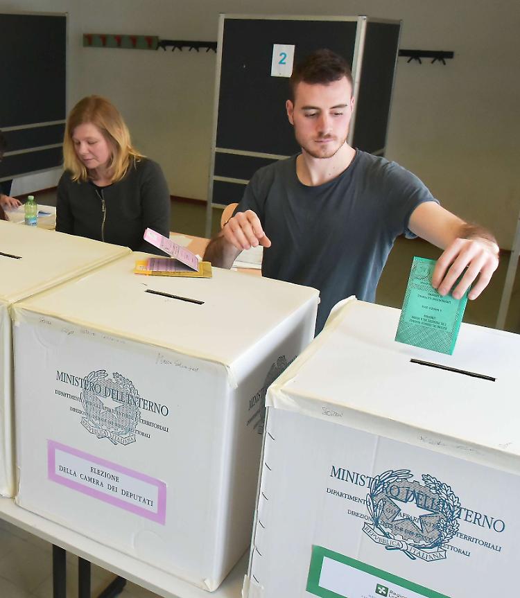 &laquo;Due quartieri senza seggi per votare&raquo;