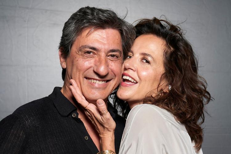 Emilio Solfrizzi e Irene Ferri in "L’anatra all’arancia"