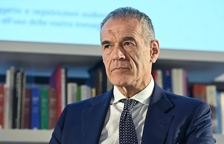 L'Italia del futuro: la lezione di Carlo Cottarelli al Politecnico su debito, produttivit&agrave; e riforme